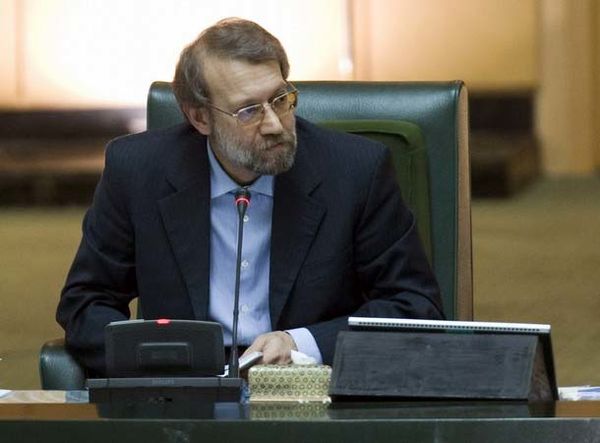 ماموریت لاریجانی به روسای کمیسیونهای اقتصادی مجلس به منظور تحقق اقتصاد مقاومتی