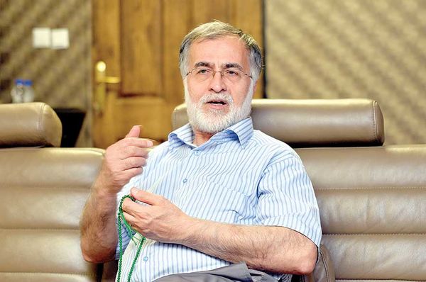 شراکت با دولت/ گفتوگوی مثلث با محمد عطریانفر