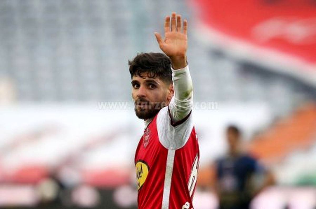 گلزن پرسپولیس، کارتون سو با سا را تماشا میکند!