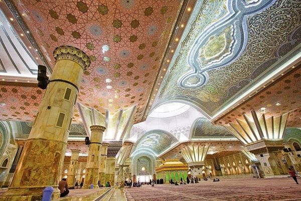اعدادی که در ساخت آرامگاه امام محاسبه شده است// حیرت خارجیها از حرم آیتالله خمینی