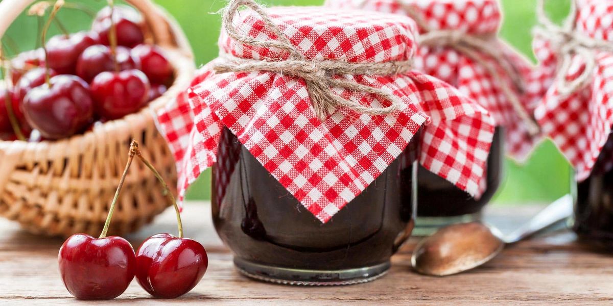 مربای آلبالو